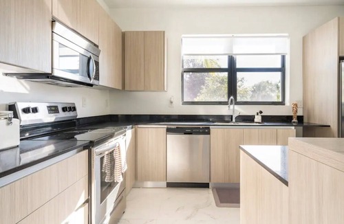 Miramar House | Sunshine Paraíso -Free-Parking-Central-Near HardRock