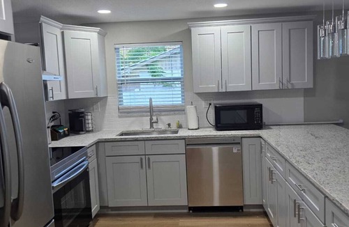 Zephyrhills South House | Sunshine Retreat