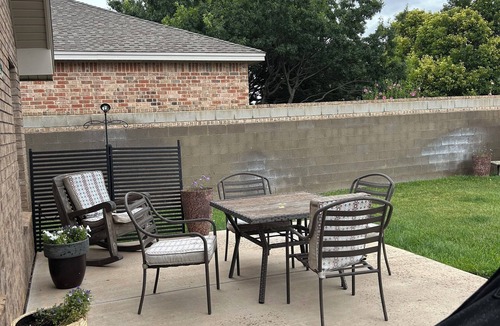 Clovis House | Sunshine Retreat with a game room, 4 bedrooms, and pet friendly.