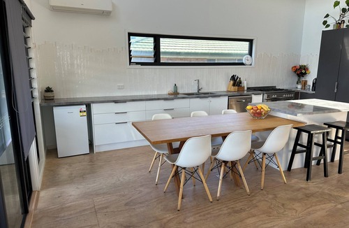 Berrara House | Sunshine's at Berrara