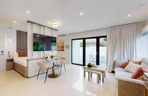 North Corals House | Sunshine Serenity