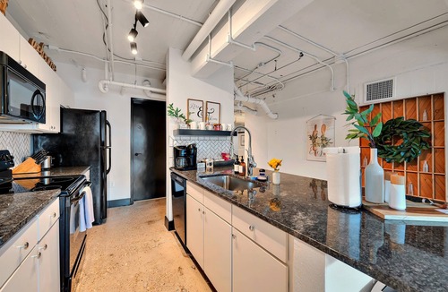 Brazos Condo | Sunshine & Silos, Luxury Condo in Downtown Waco