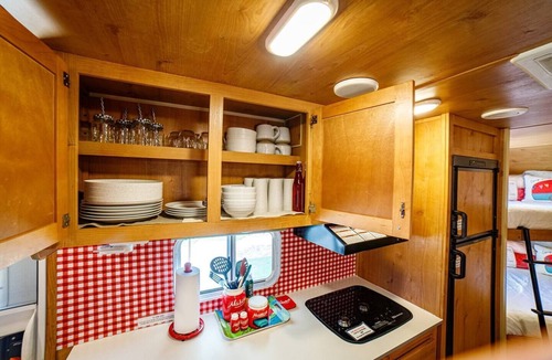 Granite Hills House | Sunshine Stays at Darling Daisy | Retro RV Escape