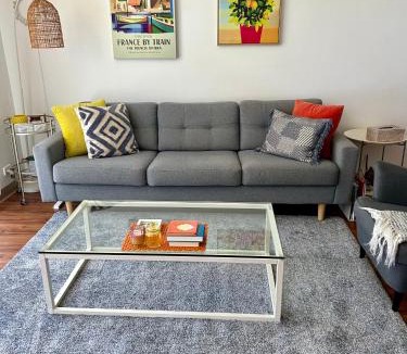 Brahma Lodge Apartment | Sunshine Three