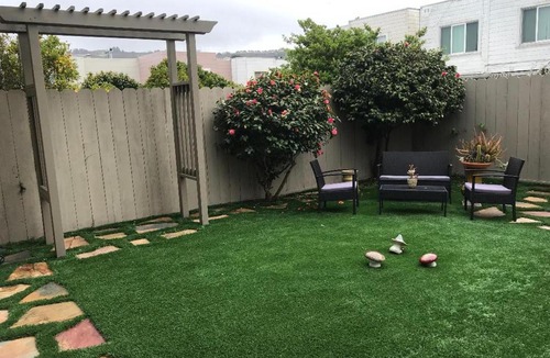 Outer Mission Apartment | Sunshine