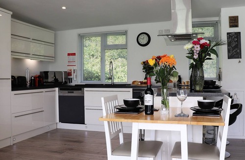 Ventnor Ski Chalet | Suntrap