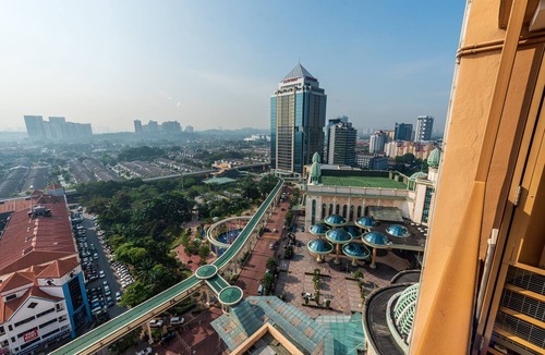 Bandar Sunway Apartment | SUNWAY PYRAMID RESORT SUITES & SUNWAY LAGOON