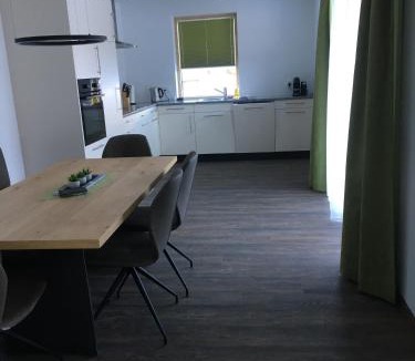 Ravaisch Apartment | Suot Crapalb