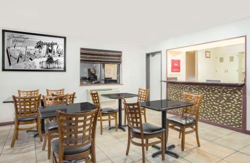 Abingdon Hotel | Super 8 by Wyndham Abingdon VA