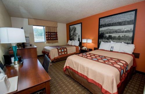 Altoona Hotel | Super 8 by Wyndham Altoona