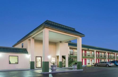 Ashburn Hotel | Super 8 by Wyndham Ashburn
