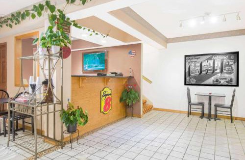 Ashland Hotel | Super 8 by Wyndham Ashland