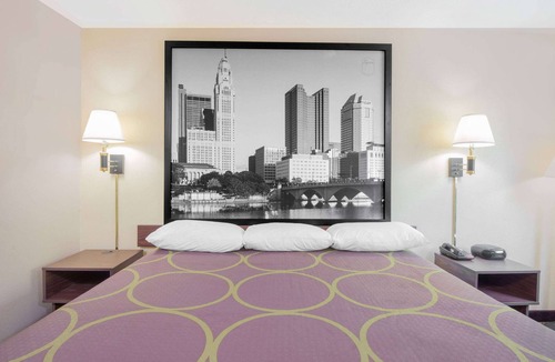 Ashland Hotel | Super 8 by Wyndham Ashland