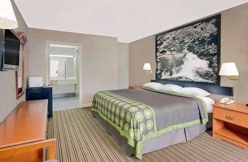 Athens Hotel | Super 8 by Wyndham Athens