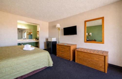 Barstow Hotel | Super 8 by Wyndham Barstow
