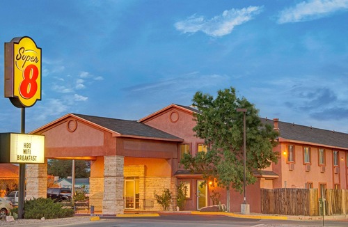 Belen Hotel | Super 8 by Wyndham Belen NM