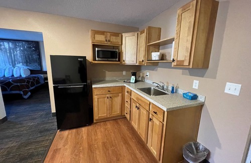 Bemidji Hotel | Super 8 by Wyndham Bemidji MN
