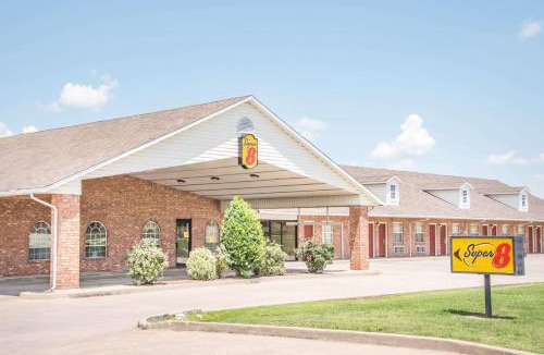 Vinita Hotel | Super 8 by Wyndham Big Cabin/Vinita Area
