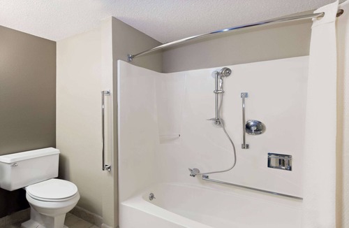 Carroll Hotel | Super 8 by Wyndham Carroll