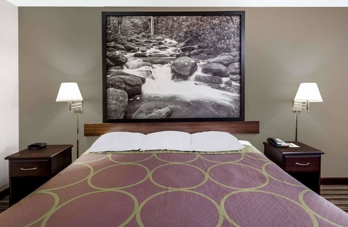 Ooltewah Hotel | Super 8 by Wyndham Chattanooga Ooltewah