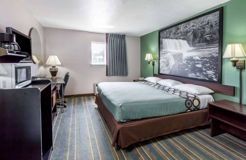 Chickasha Hotel | Super 8 by Wyndham Chickasha