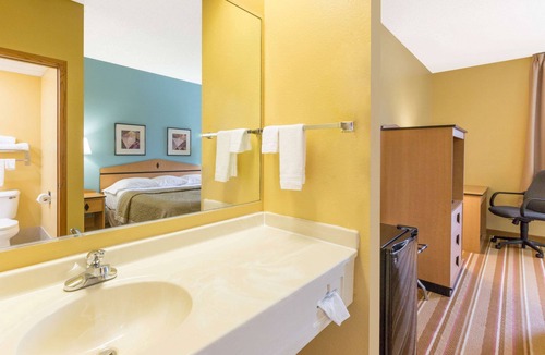 Clarinda Hotel | Super 8 by Wyndham Clarinda