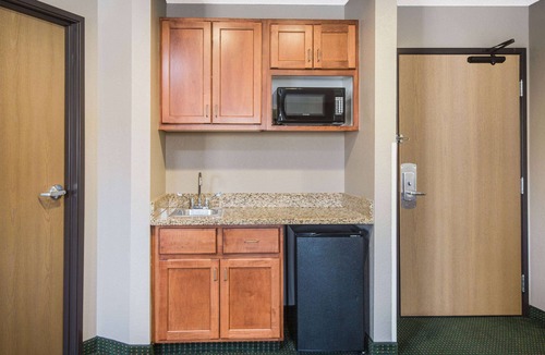 Clearfield Hotel | Super 8 by Wyndham Clearfield