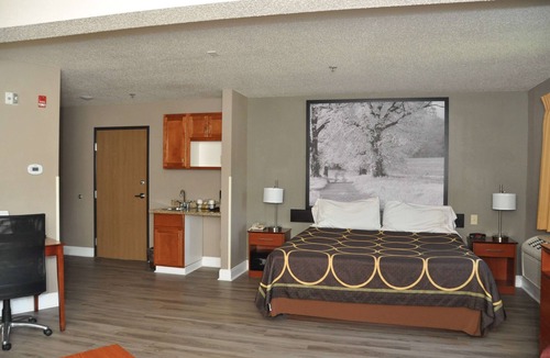 Clearfield Hotel | Super 8 by Wyndham Clearfield