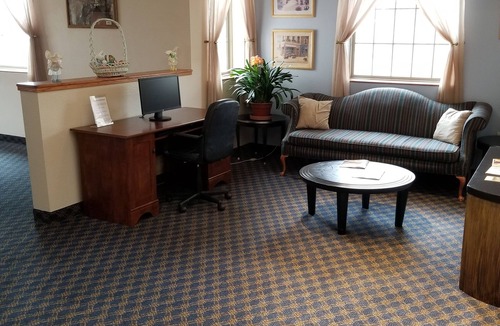 Cobleskill Hotel | Super 8 by Wyndham Cobleskill NY