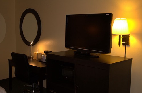 Colby Hotel | Super 8 by Wyndham Colby