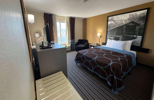 Columbia Hotel | Super 8 by Wyndham Columbia Clark Lane