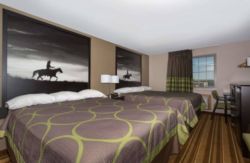 Douglas Hotel | Super 8 by Wyndham Douglas