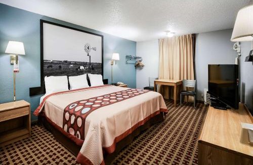 Elk City Hotel | Super 8 by Wyndham Elk City