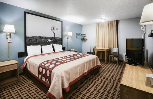 Elk City Hotel | Super 8 by Wyndham Elk City