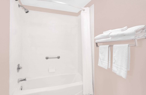 Eufaula Hotel | Super 8 by Wyndham Eufaula