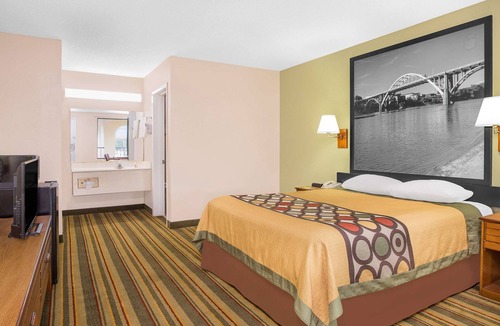 Eufaula Hotel | Super 8 by Wyndham Eufaula