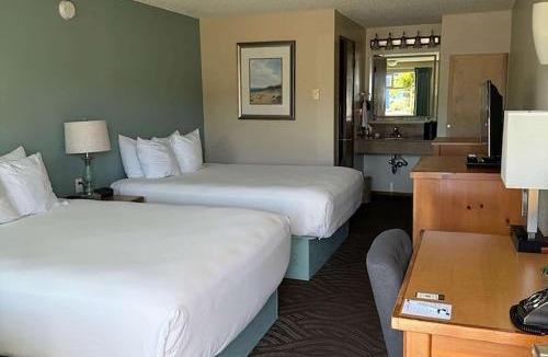 Florence Hotel | Super 8 by Wyndham Florence OR