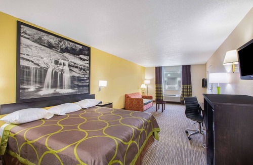 Florence Hotel | Super 8 by Wyndham Florence