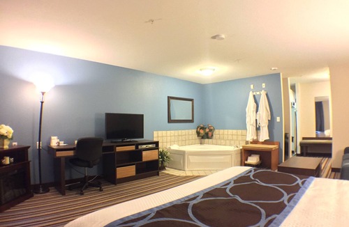 Fort Frances Hotel | Super 8 by Wyndham Fort Frances