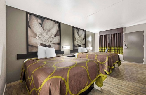 Garysburg Hotel | Super 8 by Wyndham Garysburg/Roanoke Rapids