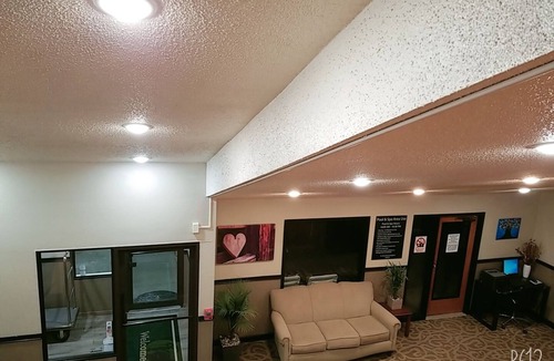 Glenwood Hotel | Super 8 by Wyndham Glenwood