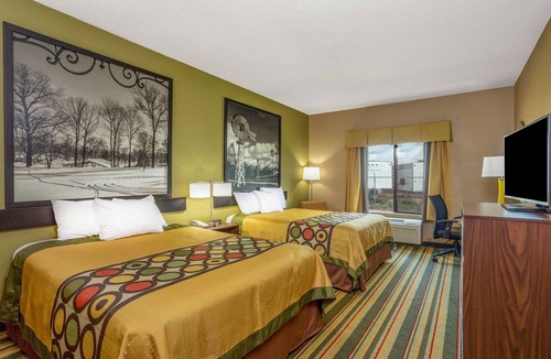 Goshen Hotel | Super 8 by Wyndham Goshen