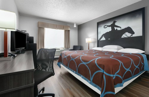 Grapevine Hotel | Super 8 by Wyndham Grapevine/DFW Airport Northwest
