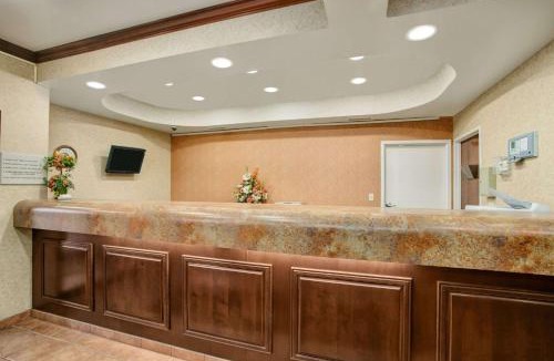 Grayville Hotel | Super 8 by Wyndham Grayville