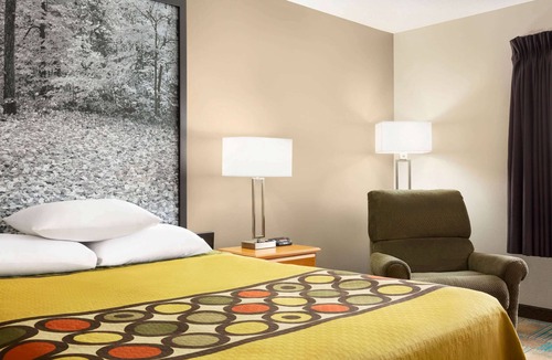 Hannibal Hotel | Super 8 by Wyndham Hannibal