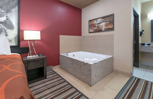 Karnes City Hotel | Super 8 by Wyndham Karnes City