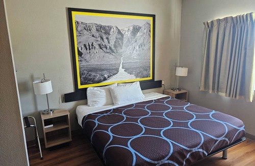 Kenedy Hotel | Super 8 by Wyndham Kenedy