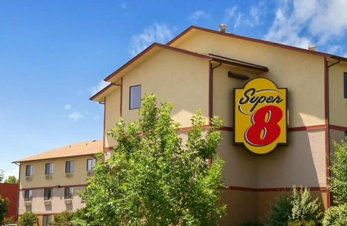Kennewick Hotel | Super 8 by Wyndham Kennewick