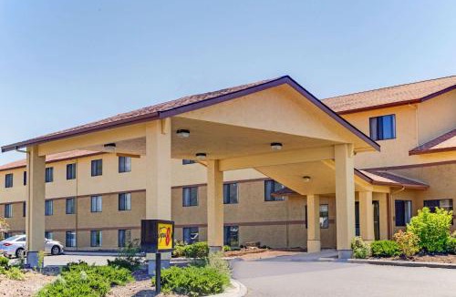Altamont Hotel | Super 8 by Wyndham Klamath Falls