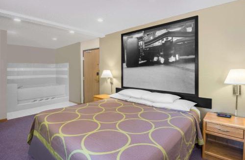 Knoxville Hotel | Super 8 by Wyndham Knoxville